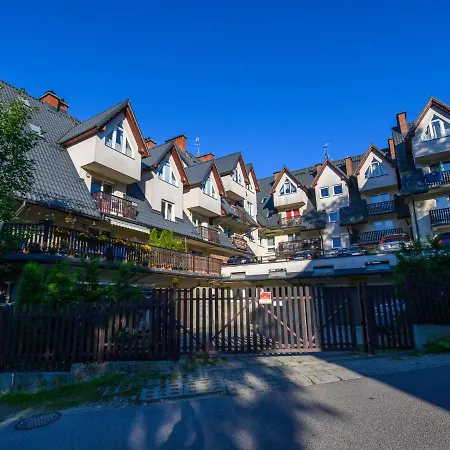 Visitzakopane Halny Apartment * זקופאנה